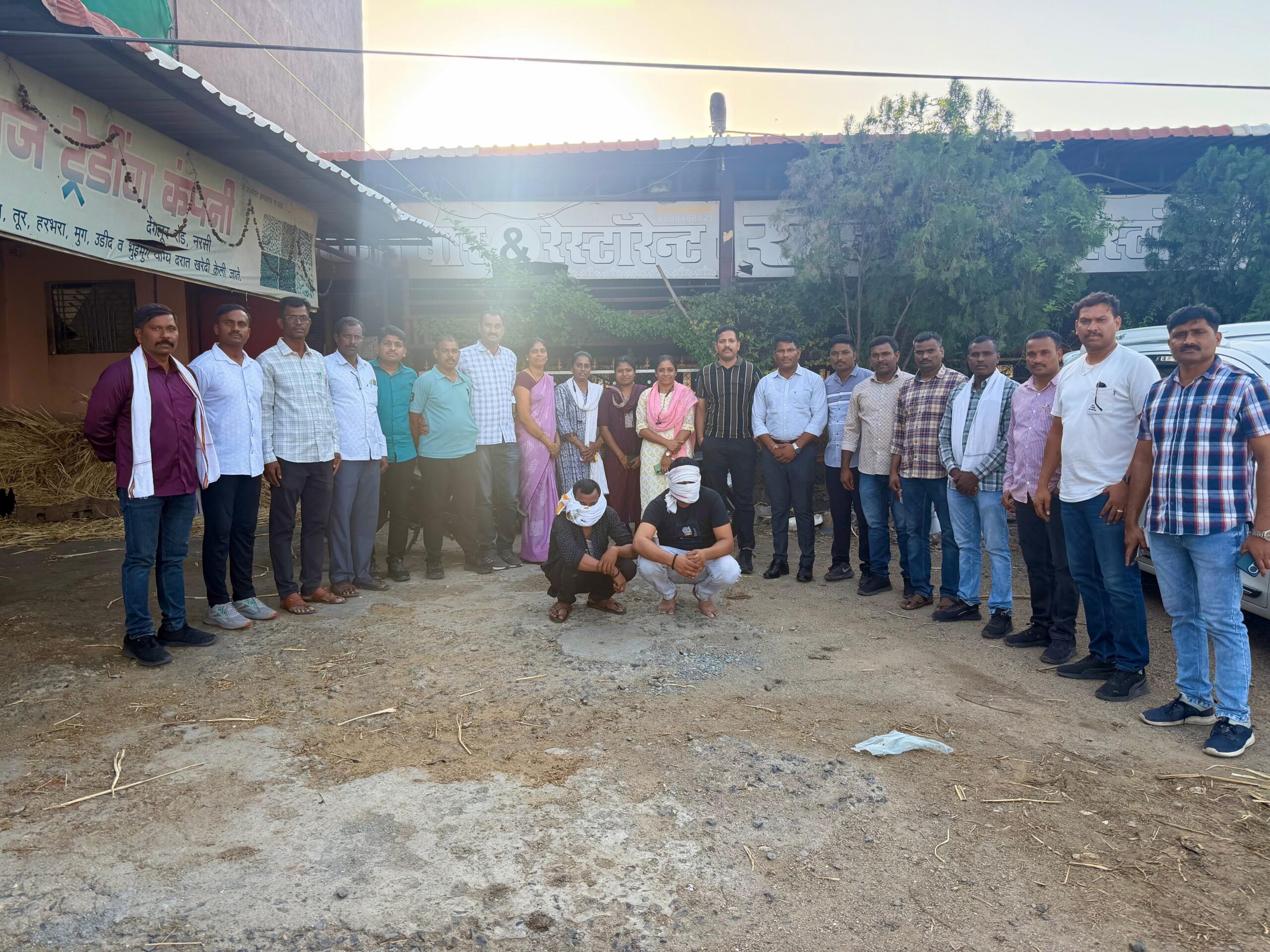 नरसी येथील कुंटनखाण्यावर उपविभागीय पोलीस अधिकारी बिलोली यांची धाड.